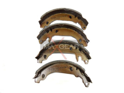 Bromsbackar, sats MAXGEAR 19-0228