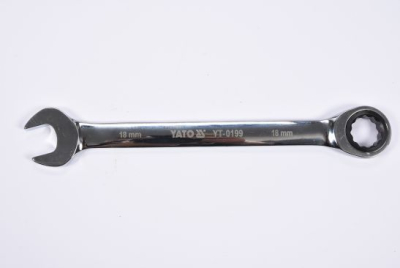 Blocknyckel YATO med spärr 18 mm 72 tänder YT-0199