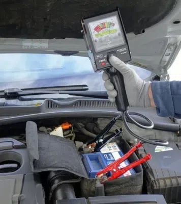 Záťažový tester batérií IDEAL LBT104 6V/12V 135A