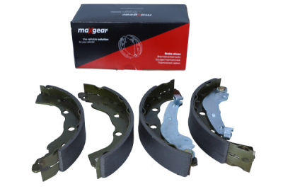 Bromsbackar, sats MAXGEAR 19-0325